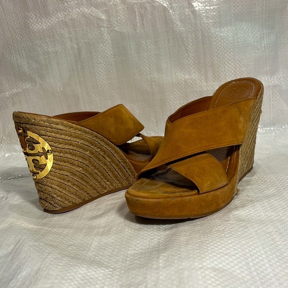 Tory Burch Kristen Wedges Gold Logo Tan leather - Picture 2 of 10